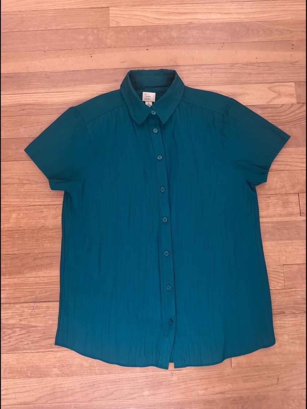 A New Day women's green button front short sleeve blouse shirt top size S
b84